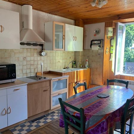 Joli Appartement Dans Une Maison Ancienne Акс-ле-Терм Екстер'єр фото
