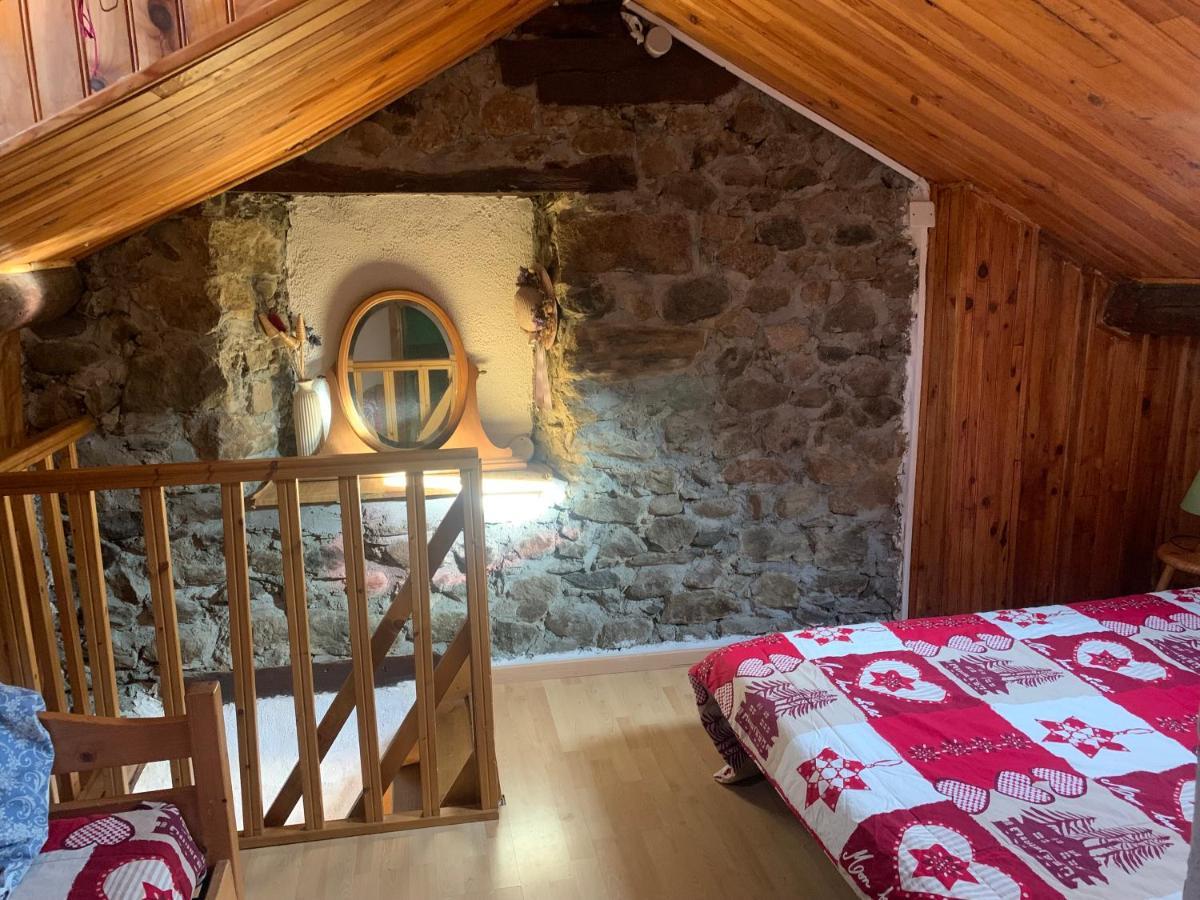 Joli Appartement Dans Une Maison Ancienne Акс-ле-Терм Екстер'єр фото